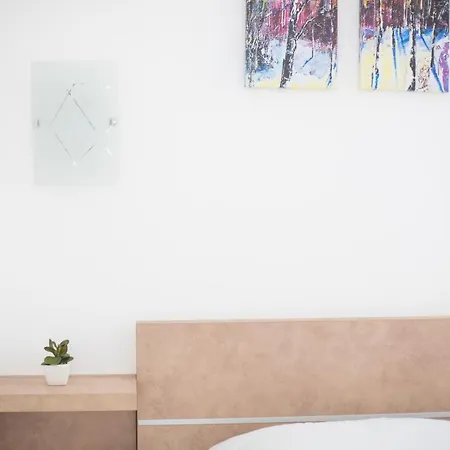 Roza Apartment Podstrana